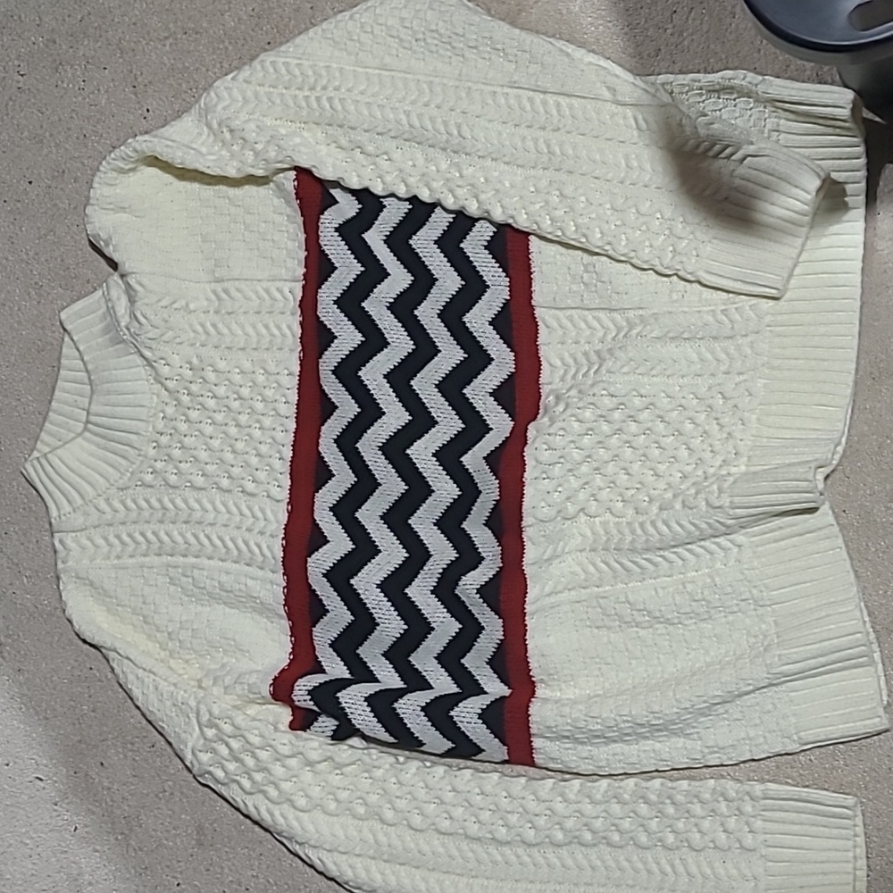 Boohoo man sweater L